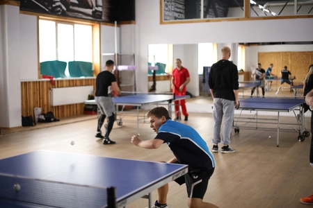 Настольный теннис в Лайтфит